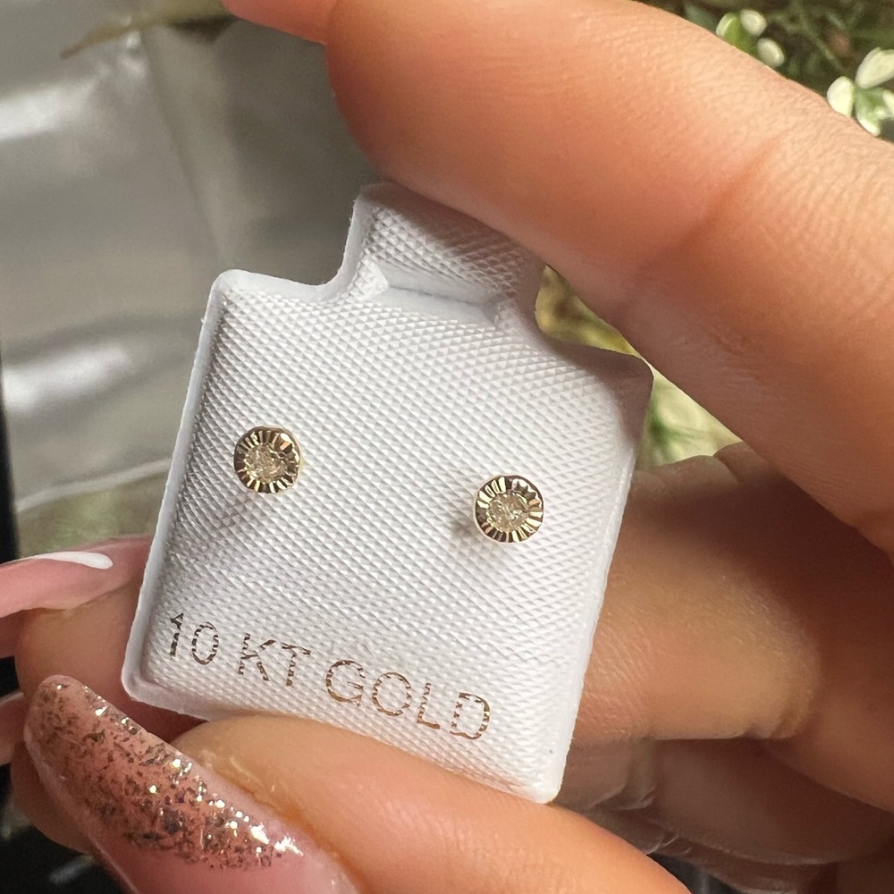 10k gold small earrings